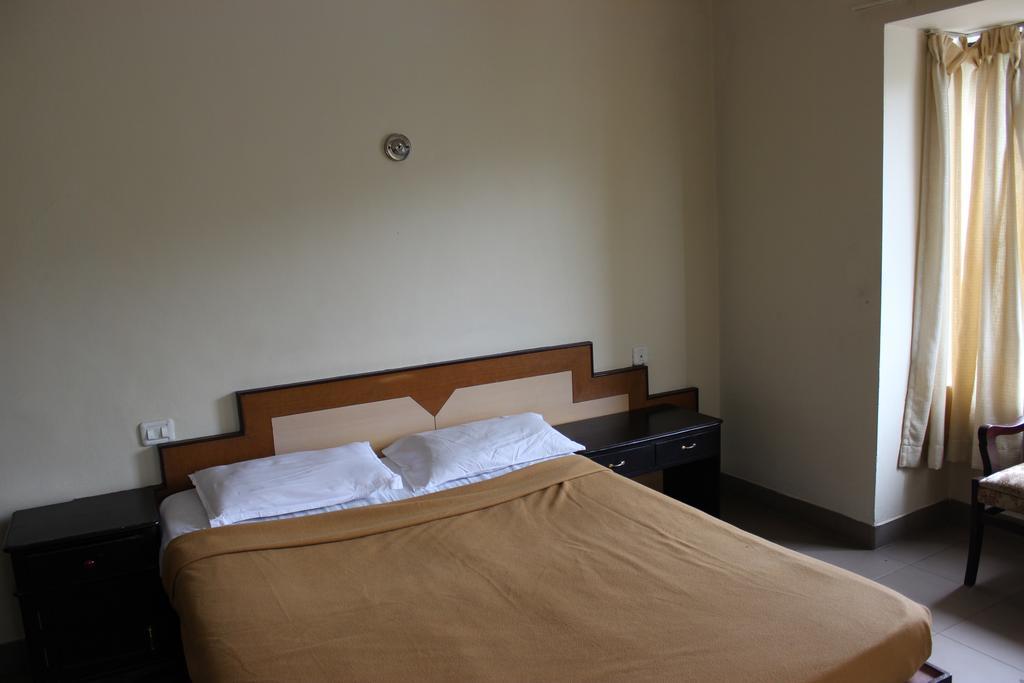 Albarad Hotel Munnar Room photo